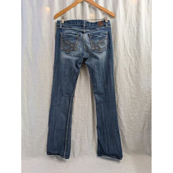 Buckle BKE Mya denim women's sz 30 x 33 boot cut low rise distressed stretch E5 - Picture 6 of 12